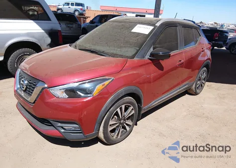 2018 Nissan Kicks Sr из США, поврежденный, VIN 3N1CP5CU9JL527014